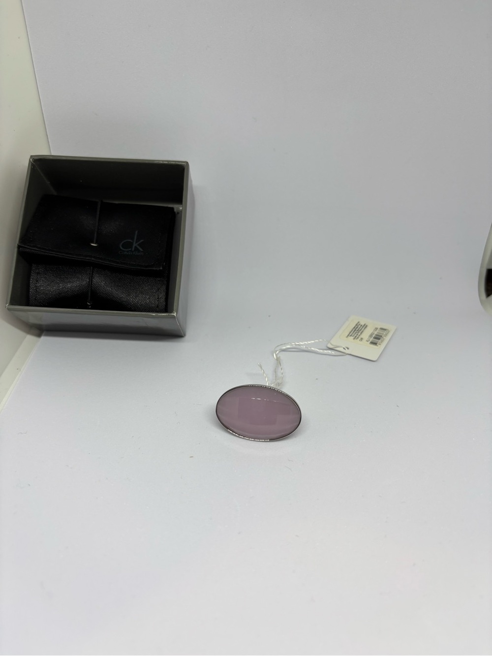 Calvin Klein Silver‎ Ring with pink Oval Stone NWT